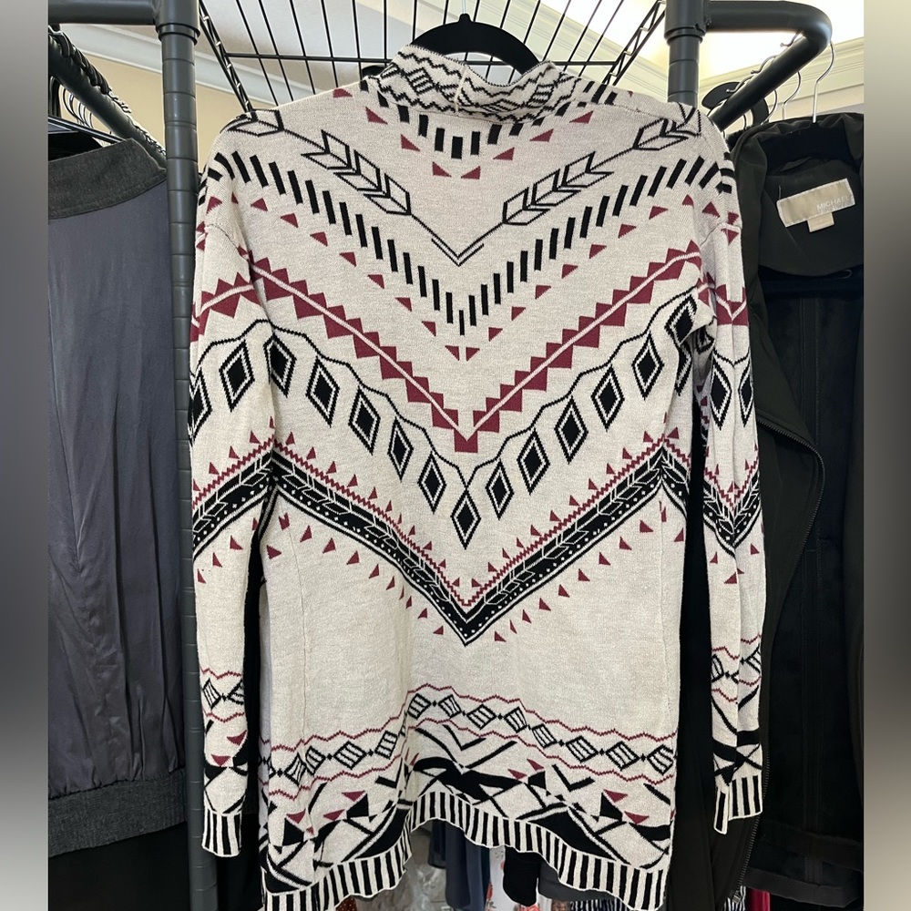 Cardigan - Picture 4 of 4